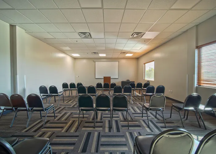 Hotel Wingate By Wyndham And Williamson Conference Center
