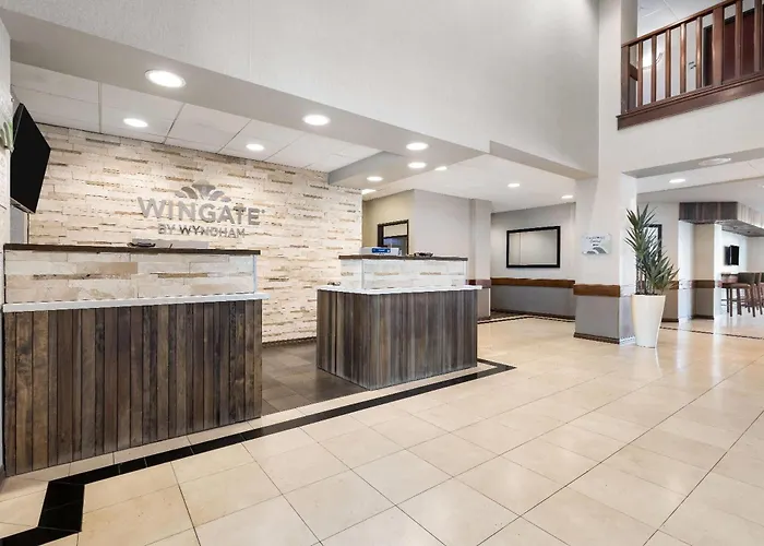 Hotel Wingate By Wyndham And Williamson Conference Center 3*