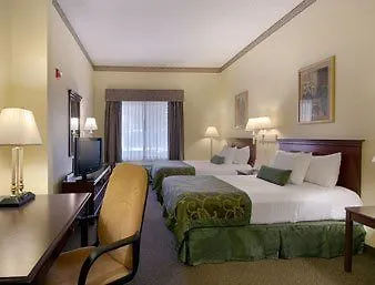 Wingate By Wyndham And Williamson Conference Center